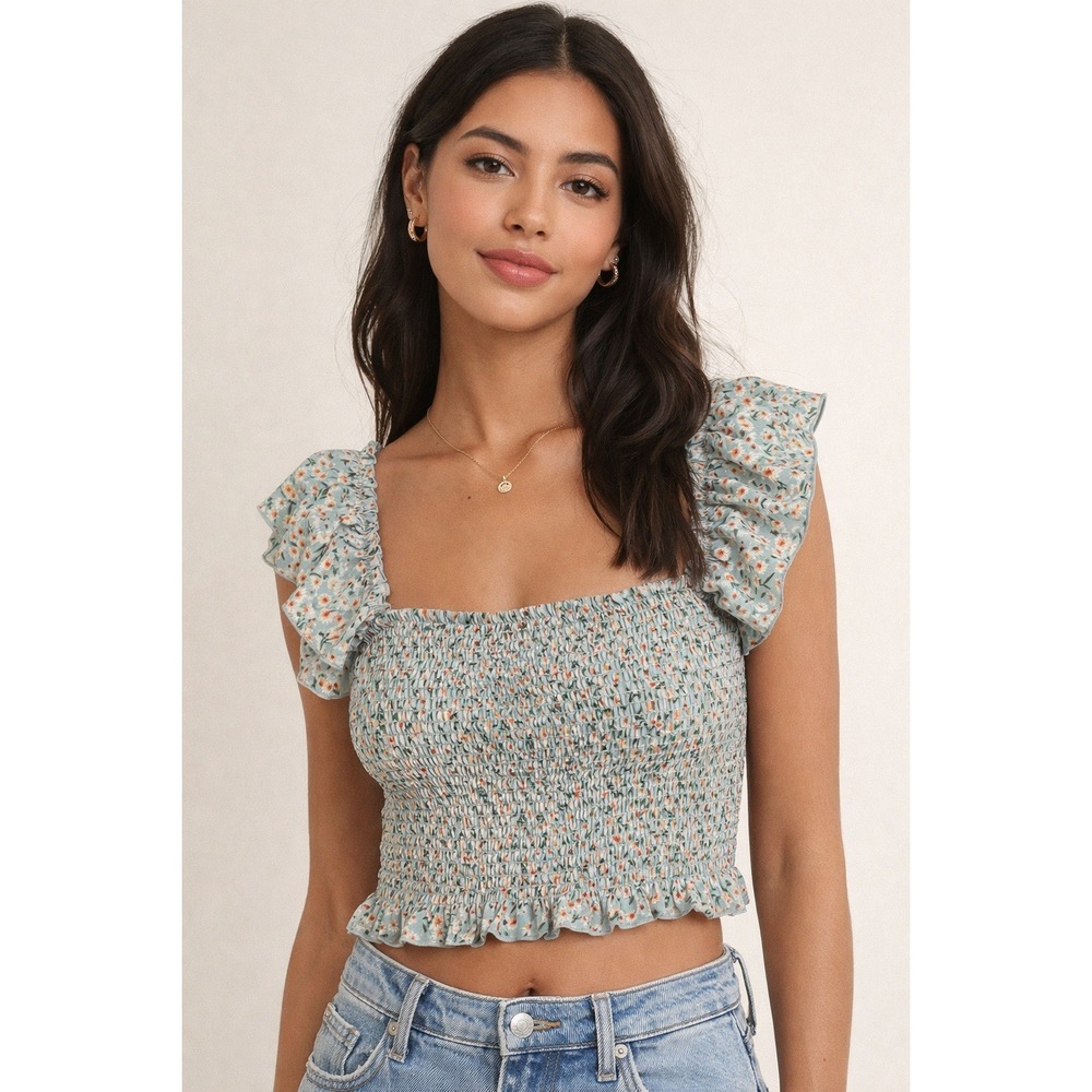 Lulus Crop Top Womens XL Flourishing Fields Sage Green Floral Smocked Ruffle